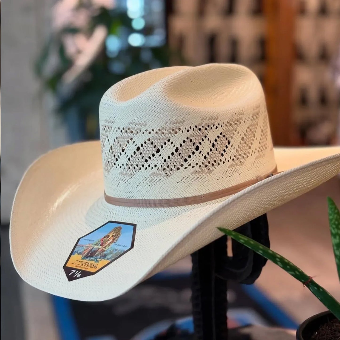 Thunder 10X Straw Cowboy Hat