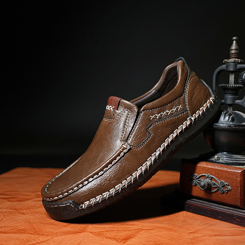 ⏰Promotion - 50% OFF🔥 Men’s Premium Leather Loafers - Arch Support & Wide Fit Slip-On Shoes