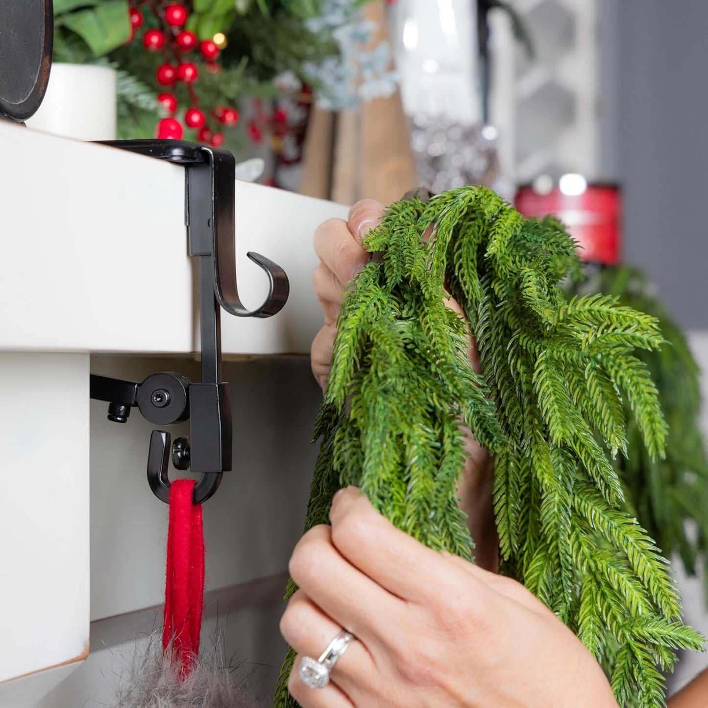 🎅Early Christmas SALE: 50% OFF✨ Fireplace Stocking and Garland Hanger