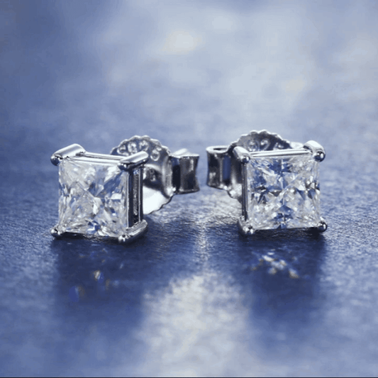 🔥Hot Sale🎁Princess Cut Moissanite Stud Earrings💎